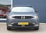 Mazda MX-30 e-SkyActiv EV 145 Advantage 36 kWh Camera | ACCU 95% | Elektrisch verstelbare stoelen | LEER | Stoelverwarming | Navigatie | Climate Control Tweezeidig | Apple CarPlay & Android Auto