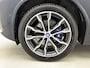 BMW X3 xDrive30e High Executive | M-Sport | Panoramadak | Apple Carplay / Android Auto | Camera | Virtual Cockpit | Heads-Up Display | Memory Seats | Stoelverwarming | Elektrische Achterklep | Akoestiek Glas | Harman-Kardon | Sfeerverlichting | Climate Control | 20" Lichtmetalen Velgen |