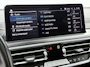 BMW X3 xDrive30e High Executive | M-Sport | Panoramadak | Apple Carplay / Android Auto | Camera | Virtual Cockpit | Heads-Up Display | Memory Seats | Stoelverwarming | Elektrische Achterklep | Akoestiek Glas | Harman-Kardon | Sfeerverlichting | Climate Control | 20" Lichtmetalen Velgen |