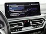 BMW X3 xDrive30e High Executive | M-Sport | Panoramadak | Apple Carplay / Android Auto | Camera | Virtual Cockpit | Heads-Up Display | Memory Seats | Stoelverwarming | Elektrische Achterklep | Akoestiek Glas | Harman-Kardon | Sfeerverlichting | Climate Control | 20" Lichtmetalen Velgen |
