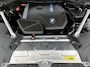 BMW X3 xDrive30e High Executive | M-Sport | Panoramadak | Apple Carplay / Android Auto | Camera | Virtual Cockpit | Heads-Up Display | Memory Seats | Stoelverwarming | Elektrische Achterklep | Akoestiek Glas | Harman-Kardon | Sfeerverlichting | Climate Control | 20" Lichtmetalen Velgen |