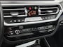 BMW X3 xDrive30e High Executive | M-Sport | Panoramadak | Apple Carplay / Android Auto | Camera | Virtual Cockpit | Heads-Up Display | Memory Seats | Stoelverwarming | Elektrische Achterklep | Akoestiek Glas | Harman-Kardon | Sfeerverlichting | Climate Control | 20" Lichtmetalen Velgen |
