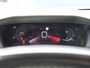 Peugeot 2008 1.2 130pk Automaat GT-Line Navigatie |  Schuif/-kanteldak | Achteruitrijcamera | Stoelverwarming | Keyless | Climate Control | Cruise Control | Parkeersensoren v+a | Full Led koplampen | 3D Cockpit | Dodehoeksensor | DAB+ radio | Apple Carplay / Android Auto | Donker getint glas | Afneembare trekhaak | 18" lichtmetalen velgen |