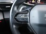 Peugeot 2008 1.2 130pk Automaat GT-Line Navigatie |  Schuif/-kanteldak | Achteruitrijcamera | Stoelverwarming | Keyless | Climate Control | Cruise Control | Parkeersensoren v+a | Full Led koplampen | 3D Cockpit | Dodehoeksensor | DAB+ radio | Apple Carplay / Android Auto | Donker getint glas | Afneembare trekhaak | 18" lichtmetalen velgen |