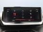 Peugeot 2008 1.2 130pk Automaat GT-Line Navigatie |  Schuif/-kanteldak | Achteruitrijcamera | Stoelverwarming | Keyless | Climate Control | Cruise Control | Parkeersensoren v+a | Full Led koplampen | 3D Cockpit | Dodehoeksensor | DAB+ radio | Apple Carplay / Android Auto | Donker getint glas | Afneembare trekhaak | 18" lichtmetalen velgen |