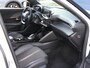 Peugeot 2008 1.2 130pk Automaat GT-Line Navigatie |  Schuif/-kanteldak | Achteruitrijcamera | Stoelverwarming | Keyless | Climate Control | Cruise Control | Parkeersensoren v+a | Full Led koplampen | 3D Cockpit | Dodehoeksensor | DAB+ radio | Apple Carplay / Android Auto | Donker getint glas | Afneembare trekhaak | 18" lichtmetalen velgen |