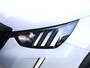Peugeot 2008 1.2 130pk Automaat GT-Line Navigatie |  Schuif/-kanteldak | Achteruitrijcamera | Stoelverwarming | Keyless | Climate Control | Cruise Control | Parkeersensoren v+a | Full Led koplampen | 3D Cockpit | Dodehoeksensor | DAB+ radio | Apple Carplay / Android Auto | Donker getint glas | Afneembare trekhaak | 18" lichtmetalen velgen |