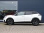 Peugeot 2008 1.2 130pk Automaat GT-Line Navigatie |  Schuif/-kanteldak | Achteruitrijcamera | Stoelverwarming | Keyless | Climate Control | Cruise Control | Parkeersensoren v+a | Full Led koplampen | 3D Cockpit | Dodehoeksensor | DAB+ radio | Apple Carplay / Android Auto | Donker getint glas | Afneembare trekhaak | 18" lichtmetalen velgen |