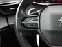 Peugeot 2008 1.2 130pk Automaat GT-Line Navigatie |  Schuif/-kanteldak | Achteruitrijcamera | Stoelverwarming | Keyless | Climate Control | Cruise Control | Parkeersensoren v+a | Full Led koplampen | 3D Cockpit | Dodehoeksensor | DAB+ radio | Apple Carplay / Android Auto | Donker getint glas | Afneembare trekhaak | 18" lichtmetalen velgen |