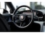 Porsche Taycan Performance 84 kWh | SOH 88% | BOSE Sound | 19" LM Velgen | Navigatie incl. Apple CarPlay | LED | Achteruitrijcamera | Stoelverwarming |