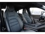 Porsche Taycan Performance 84 kWh | SOH 88% | BOSE Sound | 19" LM Velgen | Navigatie incl. Apple CarPlay | LED | Achteruitrijcamera | Stoelverwarming |