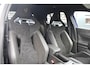 Abarth 600e Abarth Scorpionissima 54 kWh 282PK | Fabrieksgarantie | Kuipstoelen | Cruise control Adaptief | Apple Carplay/Android Auto | Parkeercamera | Half leder/alcantara | Voorruit verwarming | Parkeersensoren | Bluetooth | Navigatie |