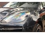 Porsche Macan 2.0 Aut. | Panorama | Luchtvering | Sportchrono | Facelift | BOSE | Stoelverwarming | Trekhaak | NL. Auto | Historie