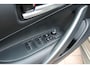 Toyota Corolla Touring Sports Hybrid 140 Dynamic ,Apple & Android Auto, Parkeersensoren, Stoelverwarming, achteruitrijcamera,