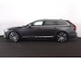 Volvo V90 T6 AWD Inscription - Panorama/schuifdak - IntelliSafe Assist & Surround - Harman/Kardon audio - Adaptieve LED koplampen - Parkeercamera achter - Verwarmde voorstoelen, stuur & achterbank - Parkeersensoren voor & achter - Elektr. bedienb. voorstoelen met geheugen - Extra getint glas - Inklapbare trekhaak - 19' LMV