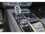 Volvo V90 T6 AWD Inscription - Panorama/schuifdak - IntelliSafe Assist & Surround - Harman/Kardon audio - Adaptieve LED koplampen - Parkeercamera achter - Verwarmde voorstoelen, stuur & achterbank - Parkeersensoren voor & achter - Elektr. bedienb. voorstoelen met geheugen - Extra getint glas - Inklapbare trekhaak - 19' LMV