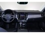 Volvo V90 T6 AWD Inscription - Panorama/schuifdak - IntelliSafe Assist & Surround - Harman/Kardon audio - Adaptieve LED koplampen - Parkeercamera achter - Verwarmde voorstoelen, stuur & achterbank - Parkeersensoren voor & achter - Elektr. bedienb. voorstoelen met geheugen - Extra getint glas - Inklapbare trekhaak - 19' LMV