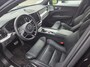 Volvo XC60 2.0 B5 R-Design Black Edition 251PK NIEUWSTAAT I 2de eig. I R-Design I Winterpakket I Blis I 20" I Leer I B&W I Camera I