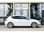 SEAT Leon 1.4 TSI | FR Business | Full LED | 18" LM Velgen | Navigatie incl. Apple CarPlay | Parkeersensoren | Stoelverwarming |