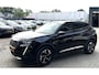 Peugeot 2008 130 Pk Automaat Benzine * Navigatie * Voor en Achter Parkeersensoren + Camera Achterzijde !  * Climate & Cruise Control * Keyless Start * Parfumeur * Vingerhoets; Vierde Generatie Eersteklas Service. Al meer dan 100 jaar een begrip in de Brabantse Kempen