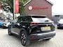 Peugeot 2008 130 Pk Automaat Benzine * Navigatie * Voor en Achter Parkeersensoren + Camera Achterzijde !  * Climate & Cruise Control * Keyless Start * Parfumeur * Vingerhoets; Vierde Generatie Eersteklas Service. Al meer dan 100 jaar een begrip in de Brabantse Kempen