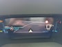 Peugeot 2008 130 Pk Automaat Benzine * Navigatie * Voor en Achter Parkeersensoren + Camera Achterzijde !  * Climate & Cruise Control * Keyless Start * Parfumeur * Vingerhoets; Vierde Generatie Eersteklas Service. Al meer dan 100 jaar een begrip in de Brabantse Kempen