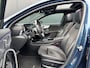 Mercedes-Benz A-klasse A 200 AMG Nightpakket Pano Leder Sfeerlicht Camera Memory NL-auto