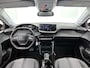 Peugeot 208 Allure Hybrid 110pk Automaat | DEMO | Navigatie | Camera v + a | Adaptive cruise control | Climate control | Ledverlichting | 16" lichtmetalen velgen