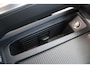 Audi E-tron e-tron 55 quattro advanced Pro Line Plus 95 kWh | SoH 92% | Incl. 12 maanden Garantie | Panorama dak | Luchtvering | Bang & Olufsen Audiosysteem | Elektrisch verstelbare stoelen met memory | Soft close | Afneembare trekhaak | 360° Camera | Adaptive cruise controle | Keyless entry/start | Head-Up Display | Stoelverwarming | Elektrische kofferbakklep | Dodehoeksensoren | Apple CarPlay/Android Auto | Draadloze telefoonlader | 22 Inch LMV | Navigatie |