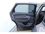 Audi E-tron e-tron 55 quattro advanced Pro Line Plus 95 kWh | SoH 92% | Incl. 12 maanden Garantie | Panorama dak | Luchtvering | Bang & Olufsen Audiosysteem | Elektrisch verstelbare stoelen met memory | Soft close | Afneembare trekhaak | 360° Camera | Adaptive cruise controle | Keyless entry/start | Head-Up Display | Stoelverwarming | Elektrische kofferbakklep | Dodehoeksensoren | Apple CarPlay/Android Auto | Draadloze telefoonlader | 22 Inch LMV | Navigatie |