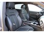 Audi E-tron e-tron 55 quattro advanced Pro Line Plus 95 kWh | SoH 92% | Incl. 12 maanden Garantie | Panorama dak | Luchtvering | Bang & Olufsen Audiosysteem | Elektrisch verstelbare stoelen met memory | Soft close | Afneembare trekhaak | 360° Camera | Adaptive cruise controle | Keyless entry/start | Head-Up Display | Stoelverwarming | Elektrische kofferbakklep | Dodehoeksensoren | Apple CarPlay/Android Auto | Draadloze telefoonlader | 22 Inch LMV | Navigatie |