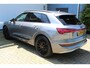 Audi E-tron e-tron 55 quattro advanced Pro Line Plus 95 kWh | SoH 92% | Incl. 12 maanden Garantie | Panorama dak | Luchtvering | Bang & Olufsen Audiosysteem | Elektrisch verstelbare stoelen met memory | Soft close | Afneembare trekhaak | 360° Camera | Adaptive cruise controle | Keyless entry/start | Head-Up Display | Stoelverwarming | Elektrische kofferbakklep | Dodehoeksensoren | Apple CarPlay/Android Auto | Draadloze telefoonlader | 22 Inch LMV | Navigatie |