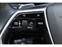Audi E-tron e-tron 55 quattro advanced Pro Line Plus 95 kWh | SoH 92% | Incl. 12 maanden Garantie | Panorama dak | Luchtvering | Bang & Olufsen Audiosysteem | Elektrisch verstelbare stoelen met memory | Soft close | Afneembare trekhaak | 360° Camera | Adaptive cruise controle | Keyless entry/start | Head-Up Display | Stoelverwarming | Elektrische kofferbakklep | Dodehoeksensoren | Apple CarPlay/Android Auto | Draadloze telefoonlader | 22 Inch LMV | Navigatie |