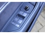 Audi E-tron e-tron 55 quattro advanced Pro Line Plus 95 kWh | SoH 92% | Incl. 12 maanden Garantie | Panorama dak | Luchtvering | Bang & Olufsen Audiosysteem | Elektrisch verstelbare stoelen met memory | Soft close | Afneembare trekhaak | 360° Camera | Adaptive cruise controle | Keyless entry/start | Head-Up Display | Stoelverwarming | Elektrische kofferbakklep | Dodehoeksensoren | Apple CarPlay/Android Auto | Draadloze telefoonlader | 22 Inch LMV | Navigatie |