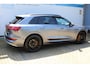Audi E-tron e-tron 55 quattro advanced Pro Line Plus 95 kWh | SoH 92% | Incl. 12 maanden Garantie | Panorama dak | Luchtvering | Bang & Olufsen Audiosysteem | Elektrisch verstelbare stoelen met memory | Soft close | Afneembare trekhaak | 360° Camera | Adaptive cruise controle | Keyless entry/start | Head-Up Display | Stoelverwarming | Elektrische kofferbakklep | Dodehoeksensoren | Apple CarPlay/Android Auto | Draadloze telefoonlader | 22 Inch LMV | Navigatie |