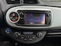 Toyota Yaris 1.5 Full Hybrid Aspiration Automaat 2e eigenaar dealer onderhouden navigatie achteruit camera cruis control cv op afs