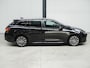 Toyota Corolla Touring Sports 1.8 Hybrid Dynamic ✅Stoelverw.✅Trekhaak✅Adapt. Cruise✅All Season✅Lane ass.✅Camera✅