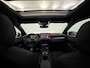 Volkswagen T-Roc 1.5 e TSI R-Line Black edition Panoramadak, Camera, Elektrische trekhaak, Navi, Elektrische achterklep, Cruise control adaptief, 19 Inch velgen, 2 Jaar garantie