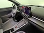 Volkswagen T-Roc 1.5 e TSI R-Line Black edition Panoramadak, Camera, Elektrische trekhaak, Navi, Elektrische achterklep, Cruise control adaptief, 19 Inch velgen, 2 Jaar garantie