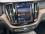 Volvo XC60 2.0 T6 Plug-in hybrid AWD R-Design LUCHTVERING | 360 CAMERA | MEMORY | PANORAMADAK | HARMAN KARDON | MEGA VOL! | DEALER ONDERHOUDEN