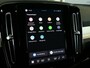 Volvo XC40 2.0 B3 Core - Elektr. Wegklapbare trekhaak - Dodehoek - 18"LMV - Stoel en Stuurverw