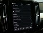 Volvo XC40 2.0 B3 Core - Elektr. Wegklapbare trekhaak - Dodehoek - 18"LMV - Stoel en Stuurverw