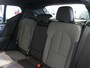 Volvo XC40 2.0 B3 Core - Elektr. Wegklapbare trekhaak - Dodehoek - 18"LMV - Stoel en Stuurverw