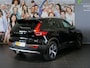 Volvo XC40 2.0 B3 Core - Elektr. Wegklapbare trekhaak - Dodehoek - 18"LMV - Stoel en Stuurverw