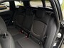MINI Clubman 1.5 One / Automaat / Stoelverwarming / 17'' LM / Sensoren achter /
