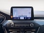 Ford Focus 1.0 EcoBoost Active Business | Parkeersensoren voor en achter | Navigatie | 17" lichtmetalen velgen | Apple carplay & Android auto | Keyless entry | Bovag garantie |