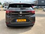 Volkswagen ID.3 First Plus 58 kWh / TREKHAAK / IQ LIGHT / NL AUTO / SOH 92%