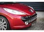 Peugeot 207 CC 1.6 VTi Féline | Leder | Clima | Cruise | Stoelverw. | Metalic lak | Windscherm | MOOI! |