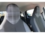 Peugeot 108 1.0 e-VTi Allure | Navi by app | Camera | Climate control | Lichtmetaal | Bluetooth |