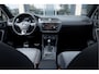 Volkswagen Tiguan 1.4 TSI ACT 150PK DSG Aut. | 3x R-Line | Panoramadak | 20" LM Velgen | Dynaudio | Wegklapbare Trekhaak | Virtual Cockpit | Adaptieve Cruise Control | Achteruitrijcamera | Head-Up Display | Stoelverwarming | Stoelmassage |